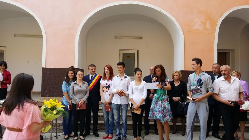 10462635_10202442508443593_2774191952395951395_n